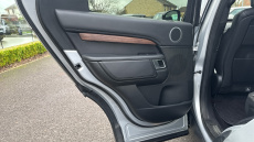 Land Rover Discovery 3.0 SDV6 HSE Luxury 5dr Auto Diesel Station Wagon